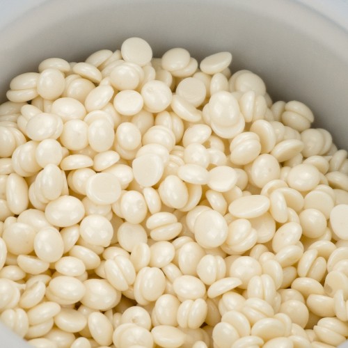 Воск горячий гранулы (пленочный) WaxWorks White Chocolate 900 г.